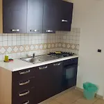 Aparthotel Catona House
