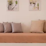 Catona House Aparthotel