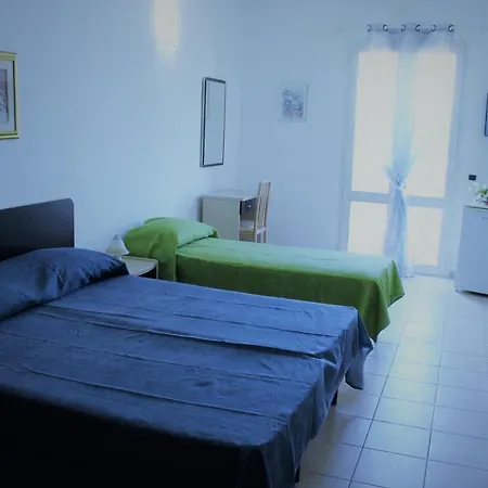 Ξενοδοχείο με διαμερίσματα Catona House