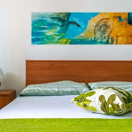 Catona House Aparthotel 4*