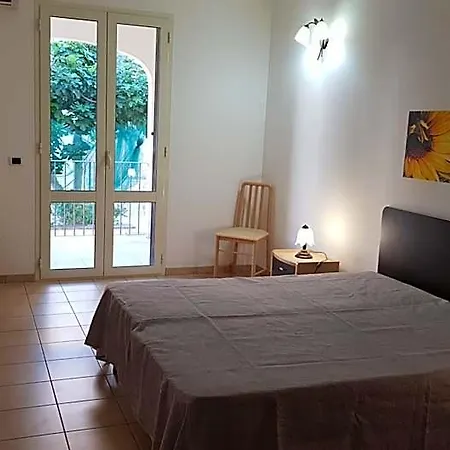 Hotel apartamentowy Catona House 4*