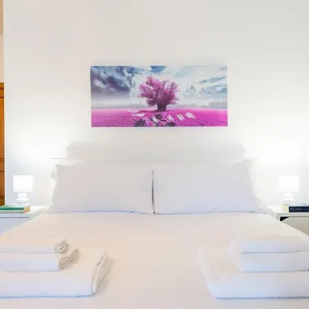 Apartahotel Catona House 3*