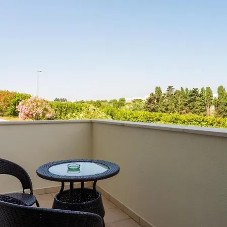 Apartahotel Catona House Otranto