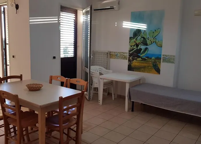 Catona House Aparthotel 3*