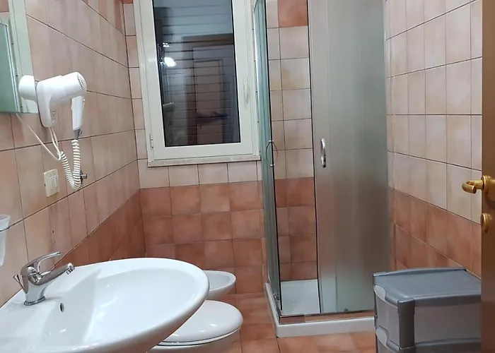 Hotel apartamentowy Catona House