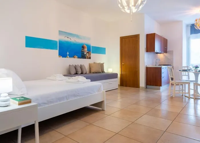 Catona House Hotel apartamentowy 3*