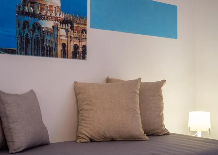 Catona House Aparthotel